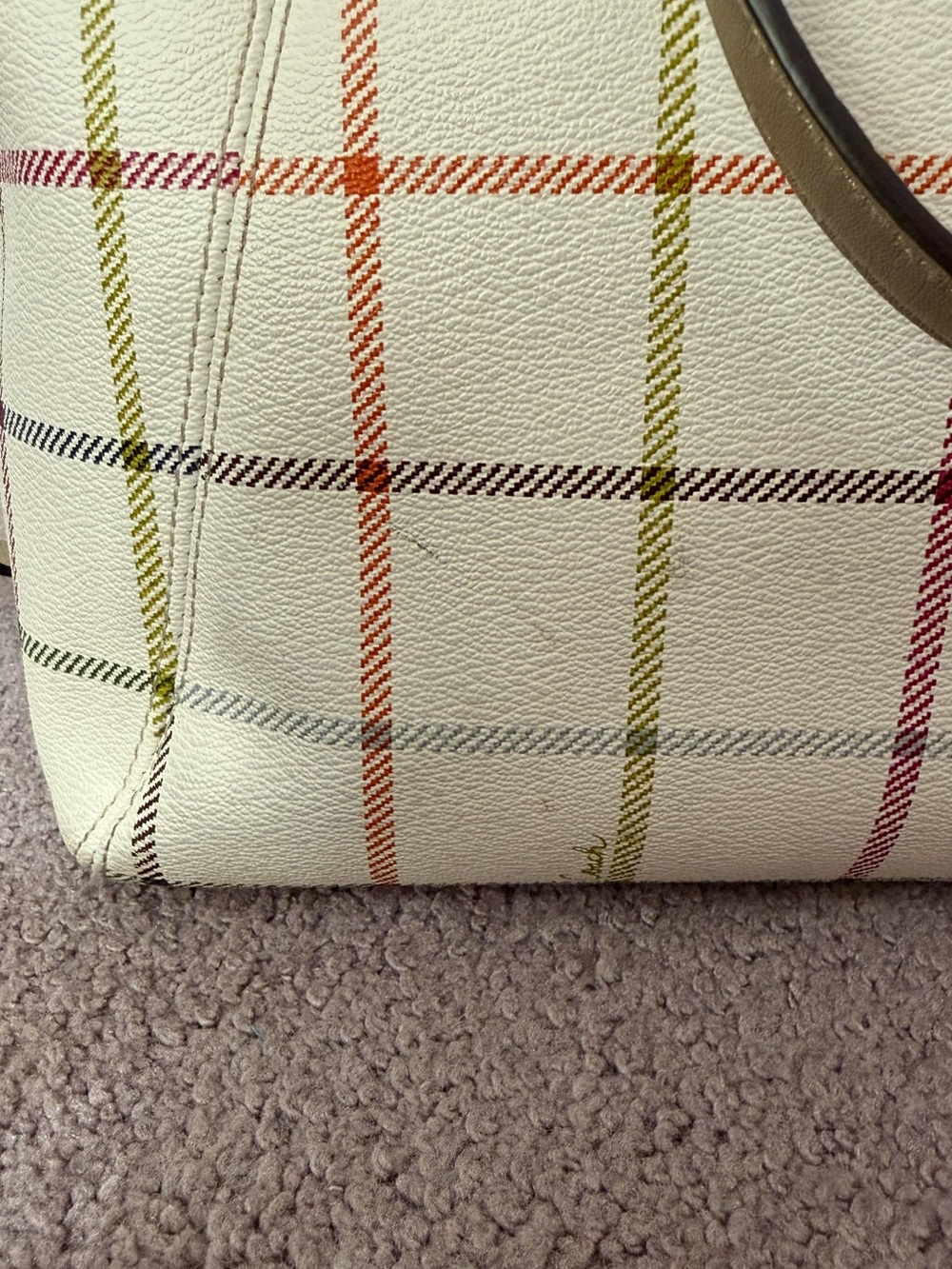 Coach Vintage Peyton Tattersall Tote cream and plaid design with gold detailing - Picture 9 of 16
